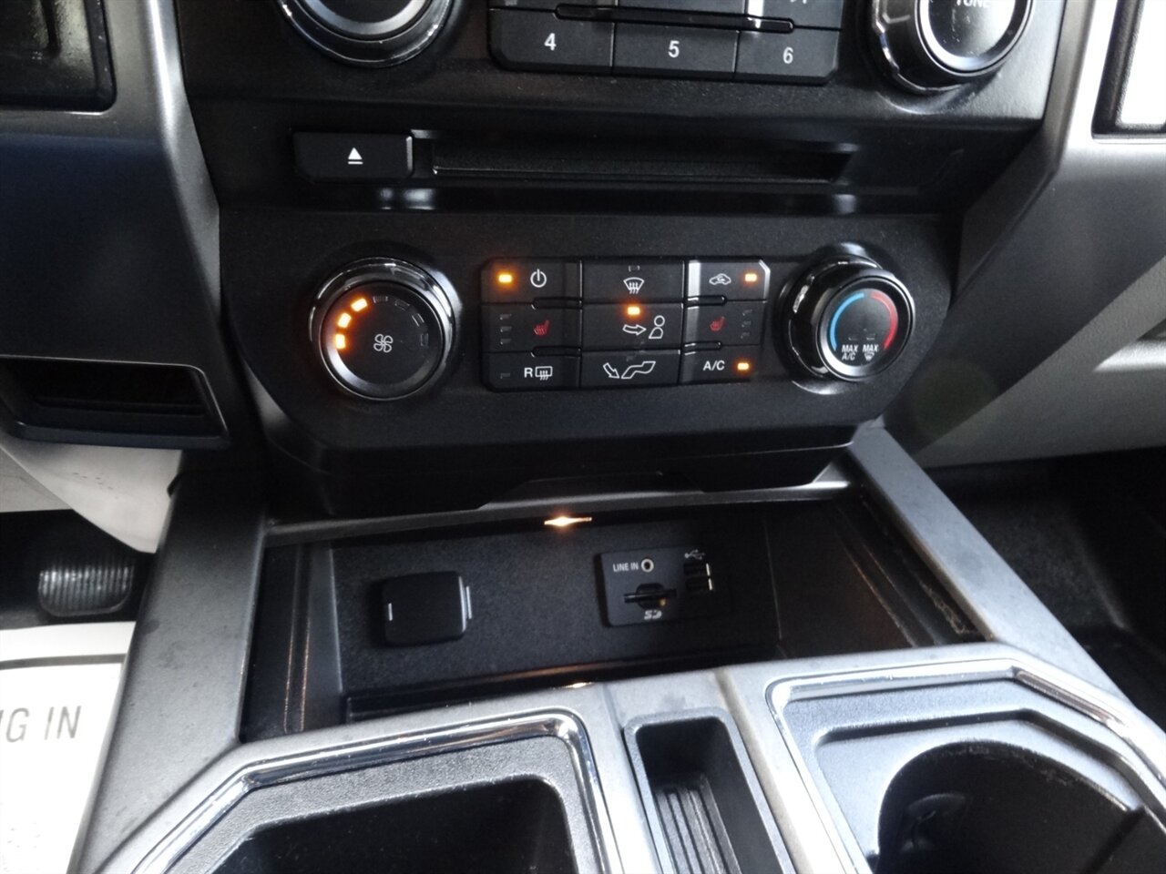 2015 Ford F-150 XLT Extended cab 4X4 - Photo 59 - Deland, FL 32720