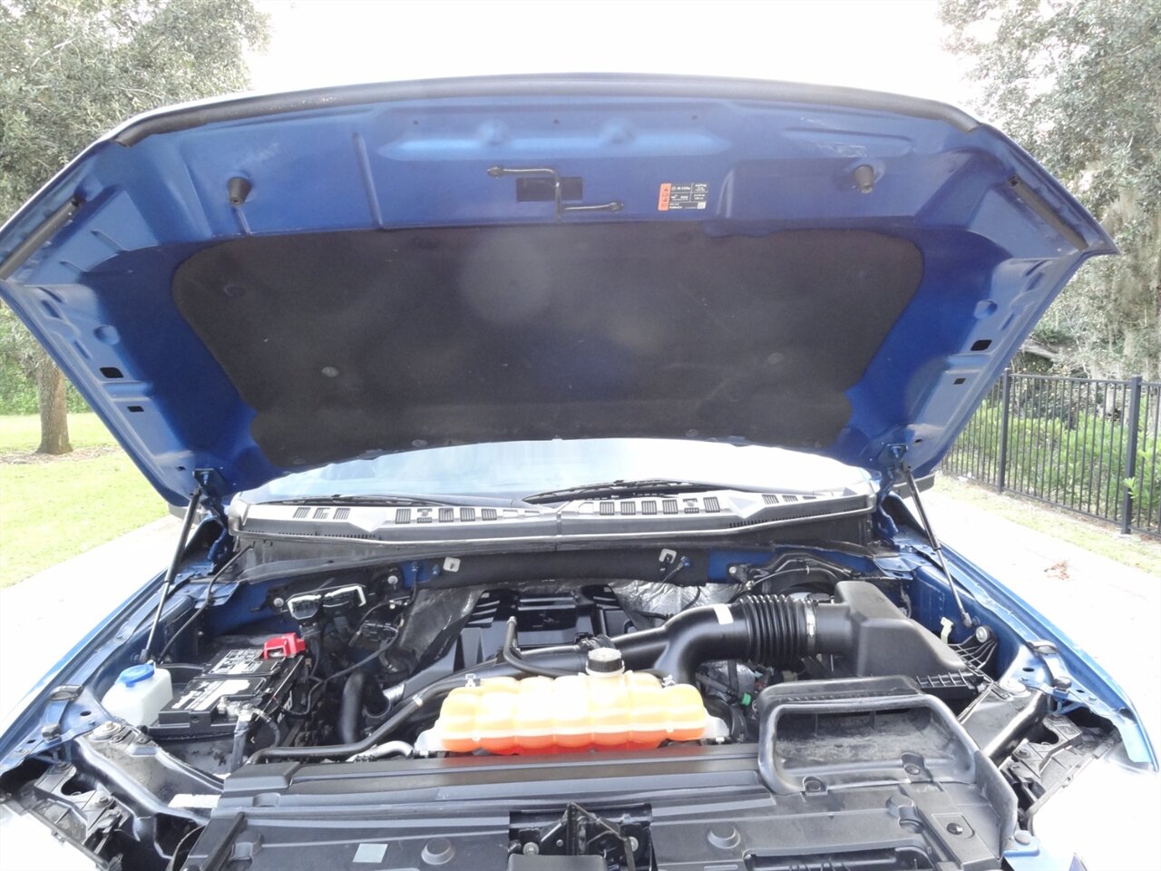 2015 Ford F-150 XLT Extended cab 4X4 - Photo 32 - Deland, FL 32720