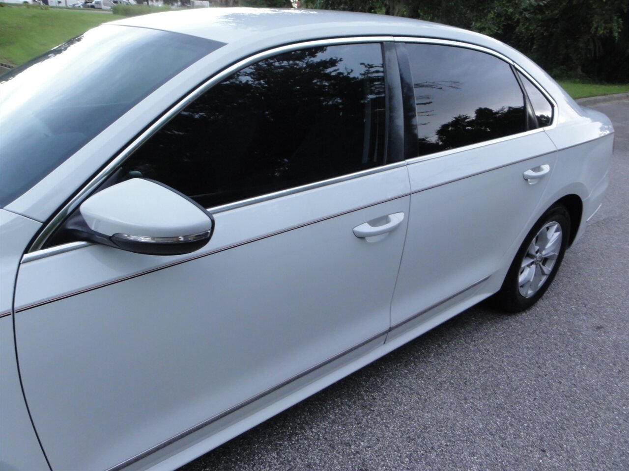 2016 Volkswagen Passat 1.8T S   - Photo 11 - Deland, FL 32720