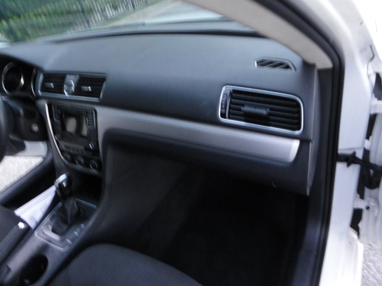 2016 Volkswagen Passat 1.8T S   - Photo 39 - Deland, FL 32720