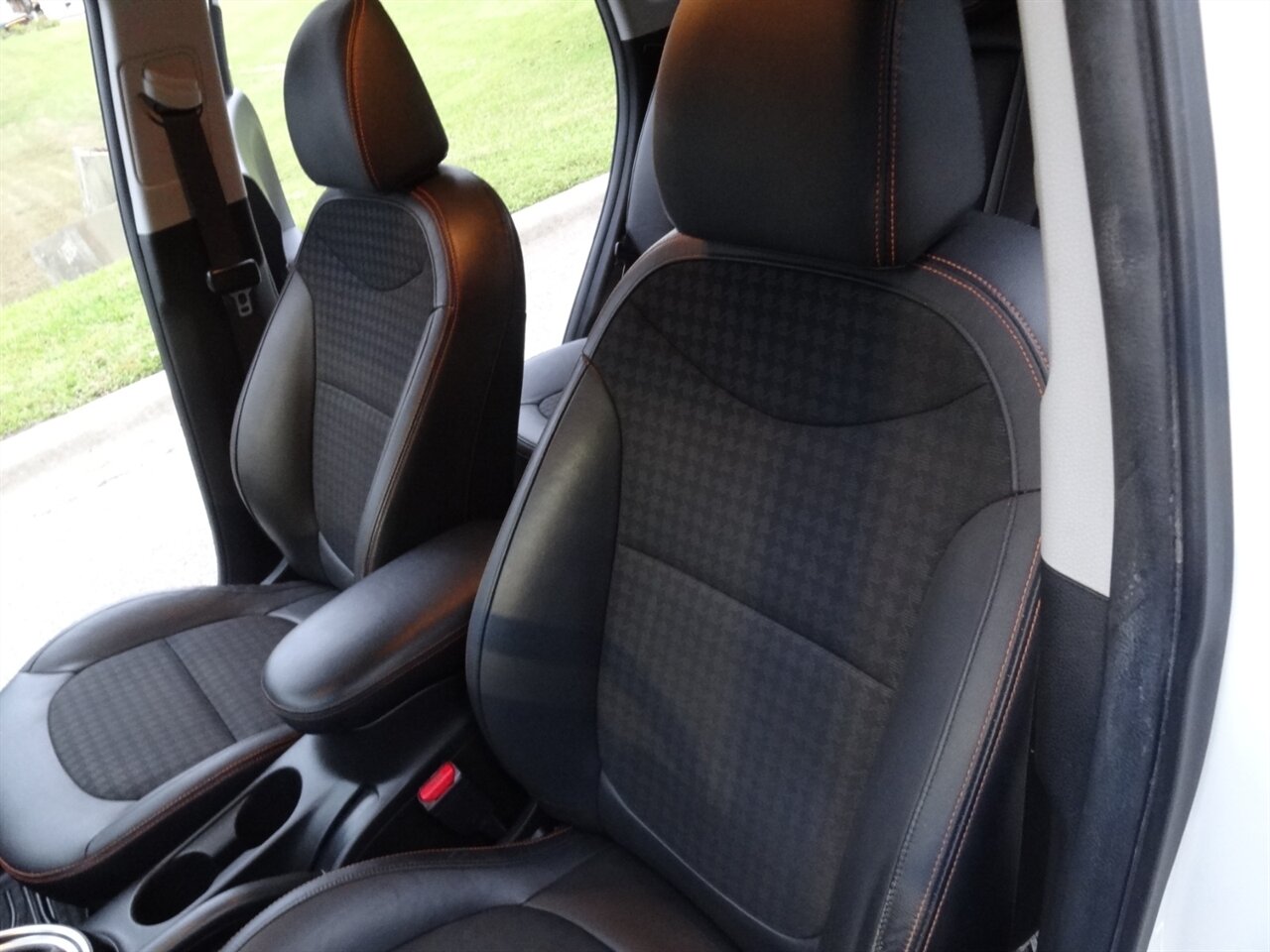 2018 Kia Soul ! - Photo 34 - Deland, FL 32720