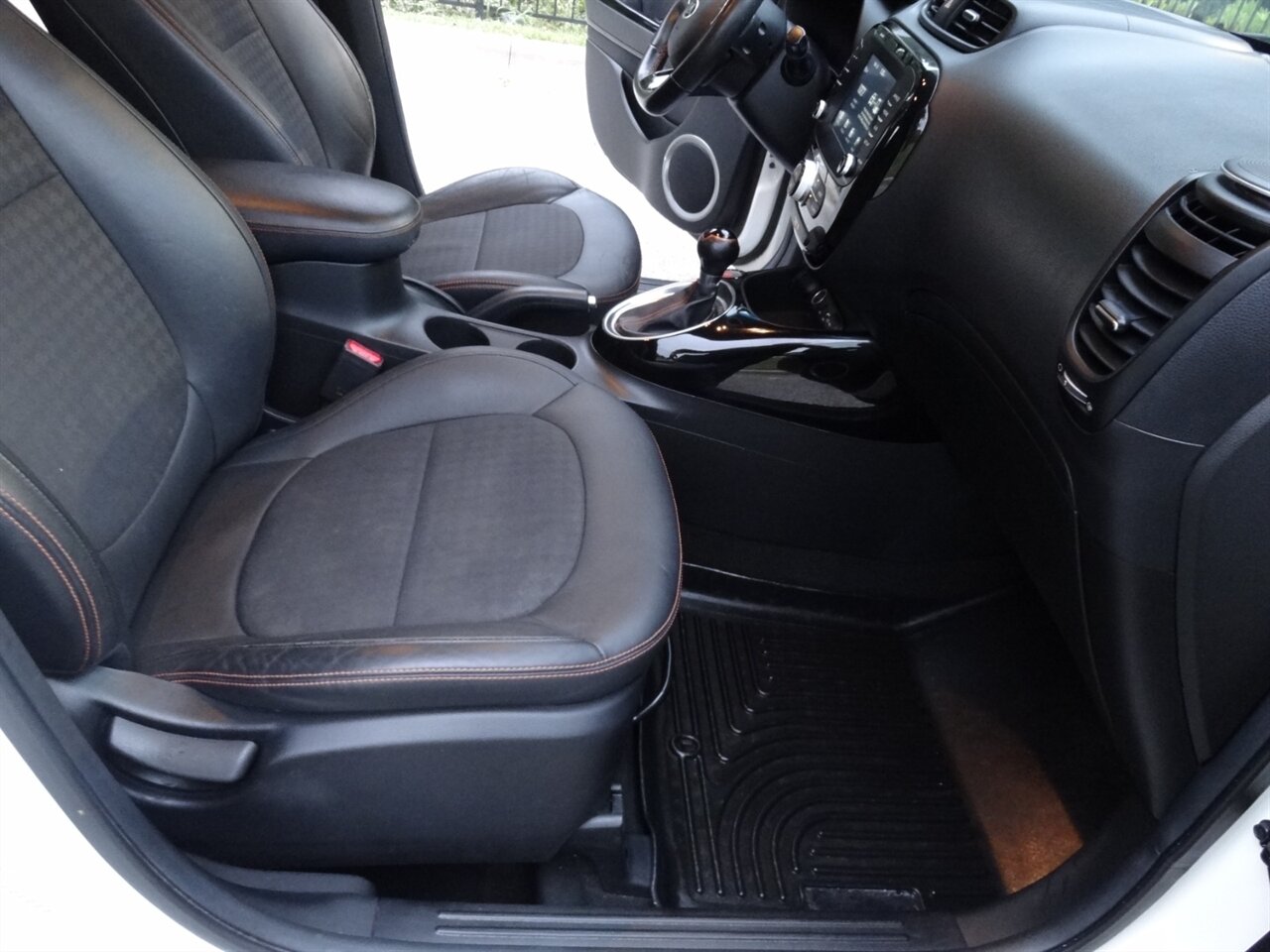 2018 Kia Soul ! - Photo 42 - Deland, FL 32720