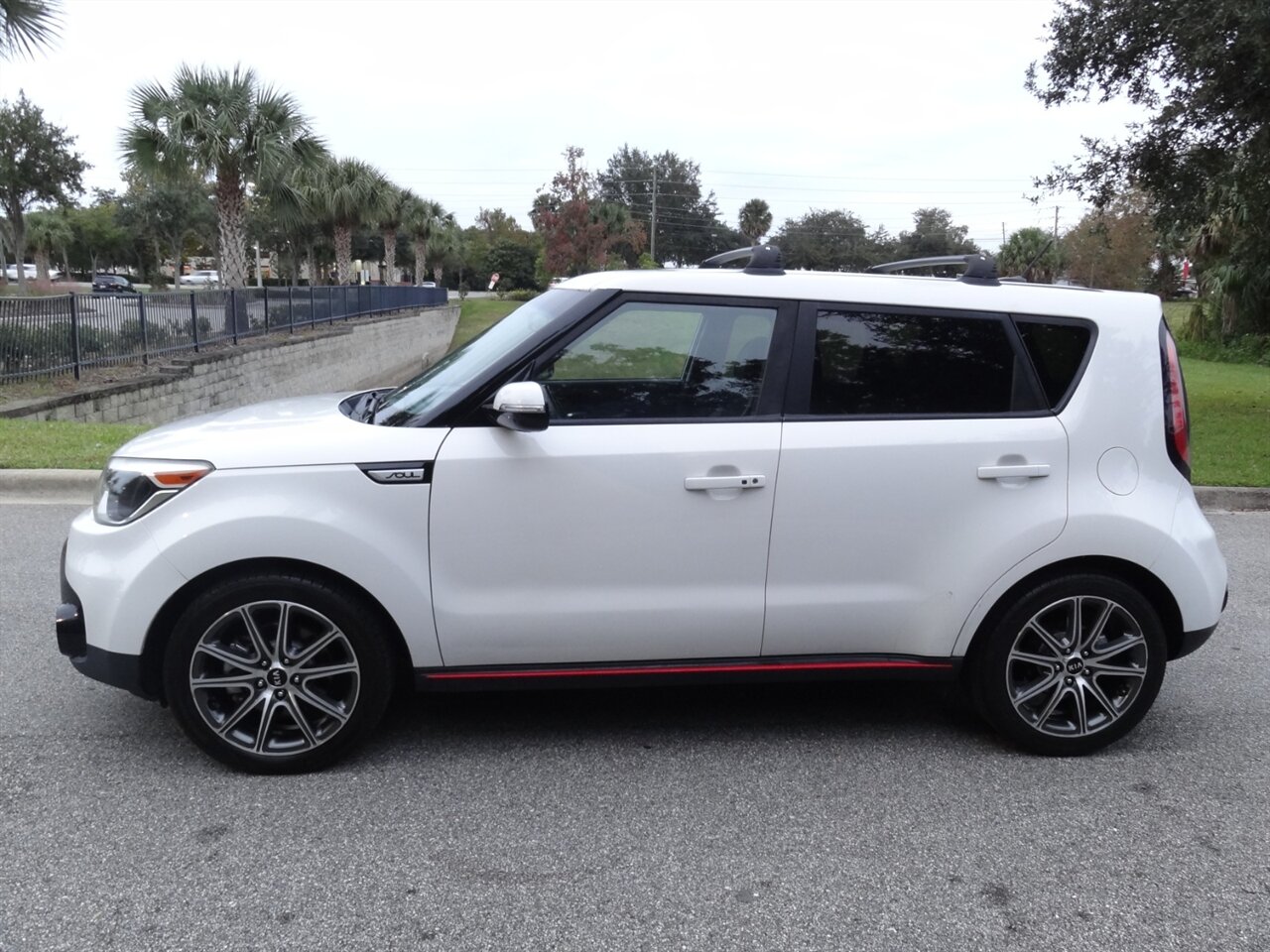 2018 Kia Soul ! - Photo 18 - Deland, FL 32720