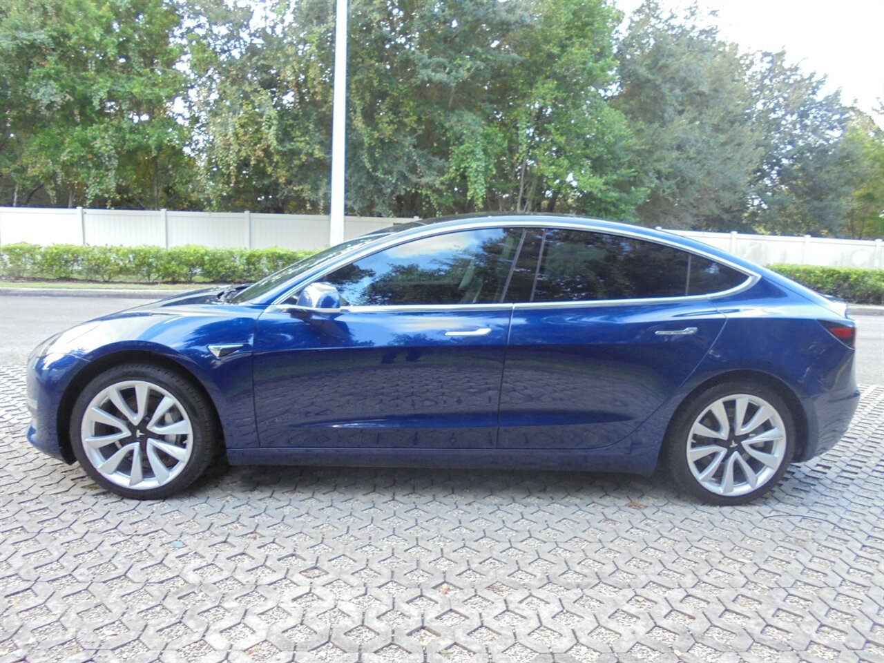 2018 Tesla Model 3 Long Range   - Photo 16 - Deland, FL 32720