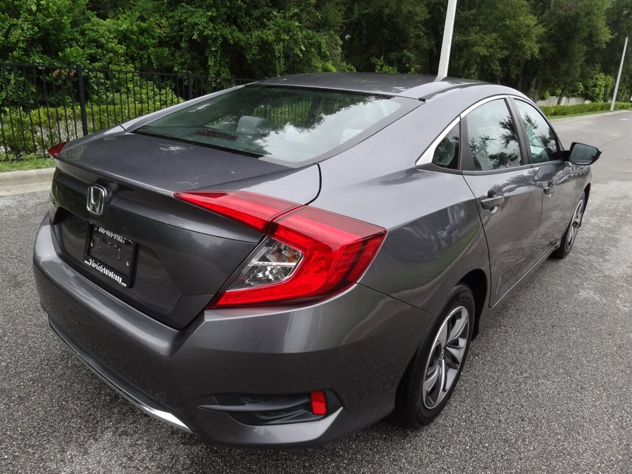 2020 Honda Civic LX - Photo 3 - Deland, FL 32720