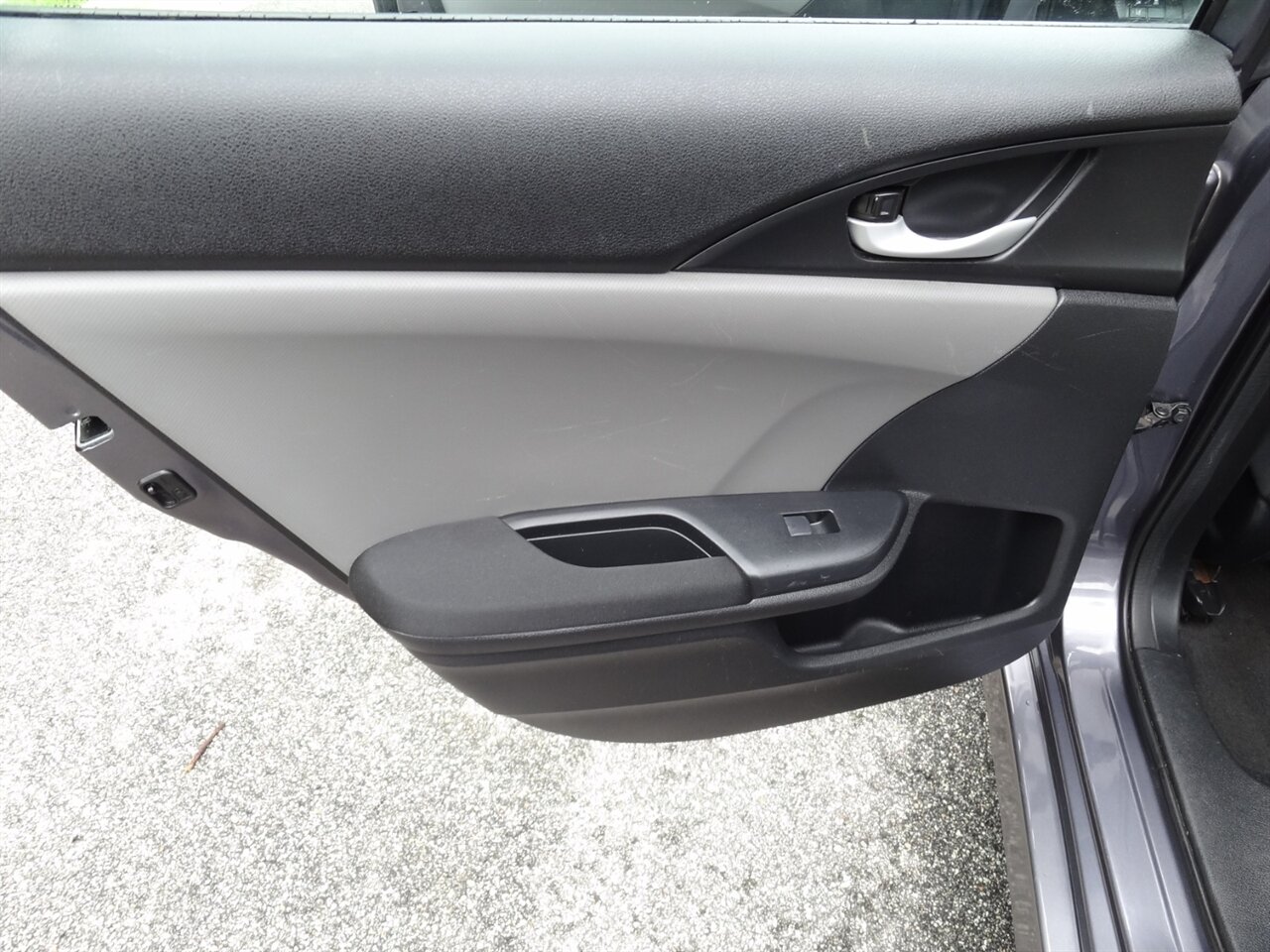 2020 Honda Civic LX - Photo 33 - Deland, FL 32720