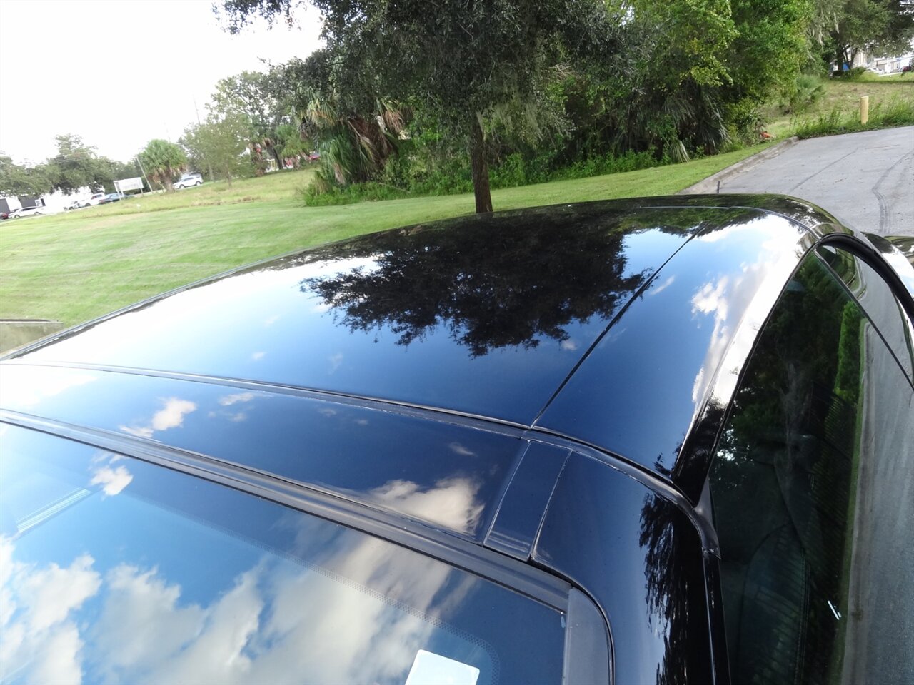 2013 Chrysler 200 Limited  Hard top convertible - Photo 25 - Deland, FL 32720