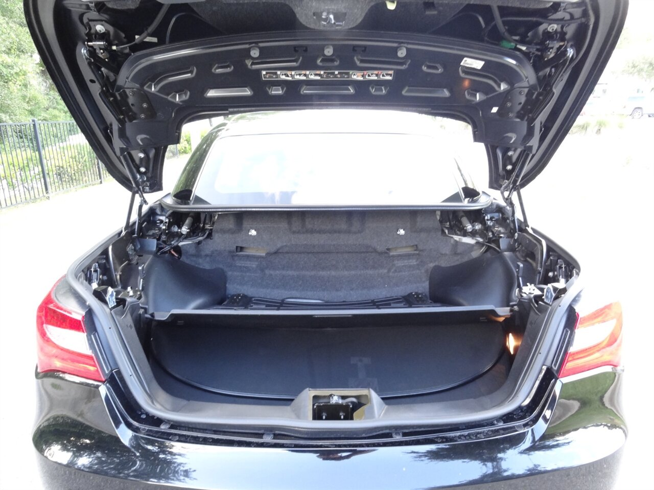 2013 Chrysler 200 Limited  Hard top convertible - Photo 31 - Deland, FL 32720