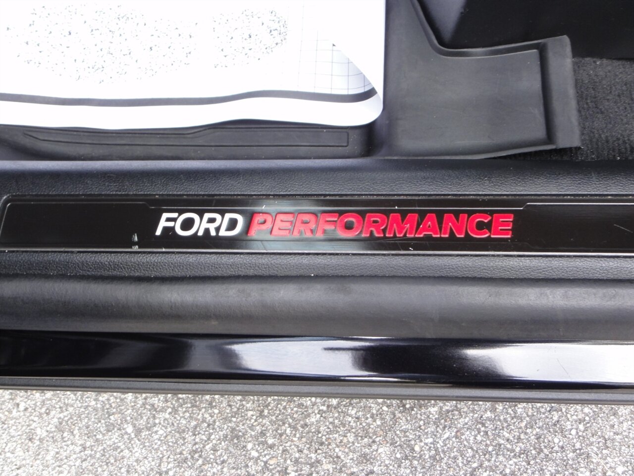 2022 Ford Explorer ST Premium - Photo 32 - Deland, FL 32720