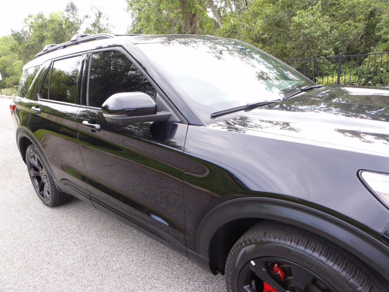 2022 Ford Explorer ST Premium - Photo 8 - Deland, FL 32720