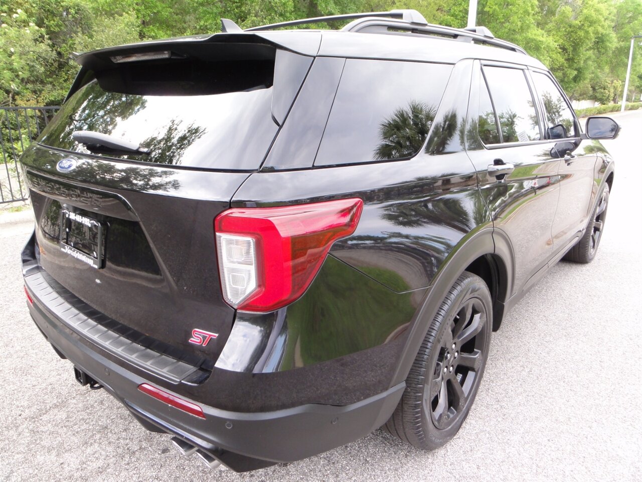 2022 Ford Explorer ST Premium - Photo 3 - Deland, FL 32720