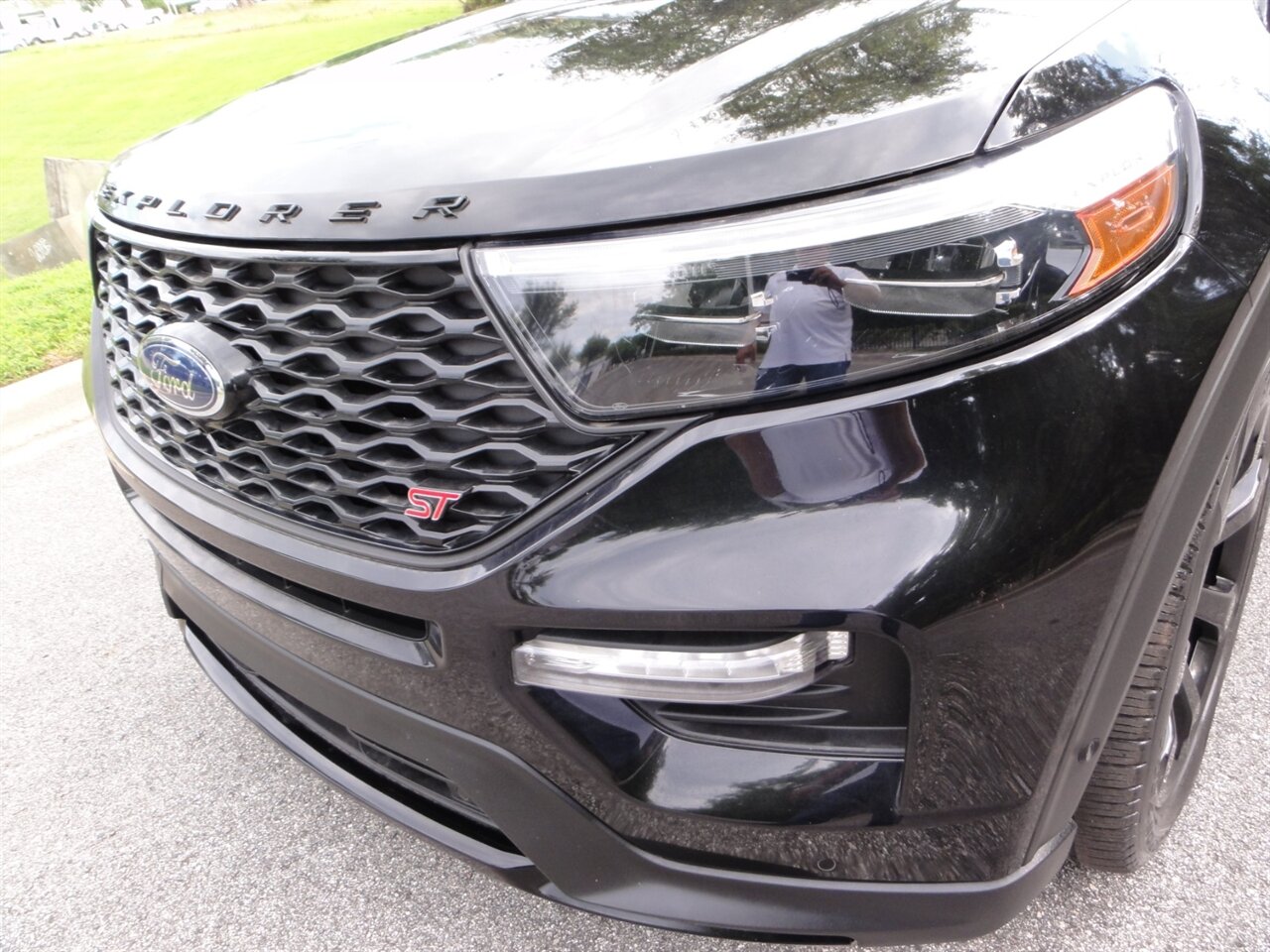 2022 Ford Explorer ST Premium - Photo 7 - Deland, FL 32720