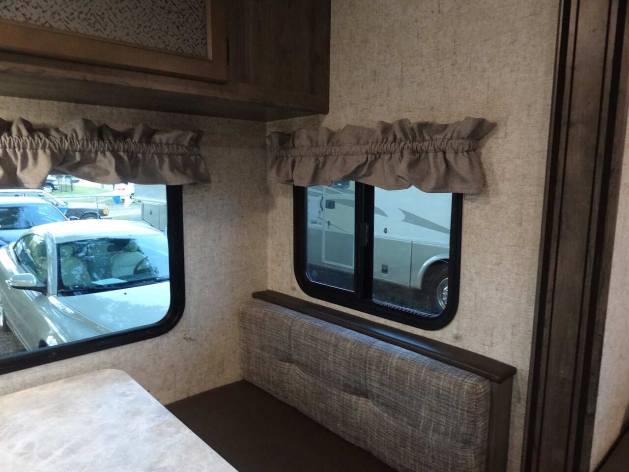 2020 Coachmen Apex Nano 213RDS - Photo 29 - Deland, FL 32720