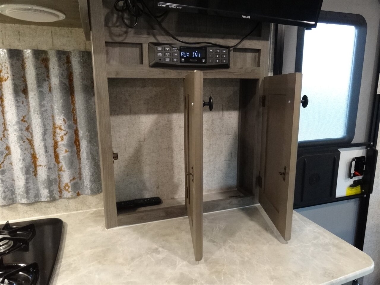 2020 Coachmen Apex Nano 213RDS - Photo 34 - Deland, FL 32720