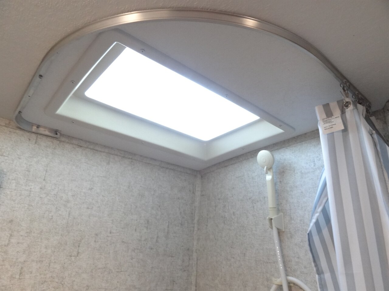 2020 Coachmen Apex Nano 213RDS - Photo 46 - Deland, FL 32720