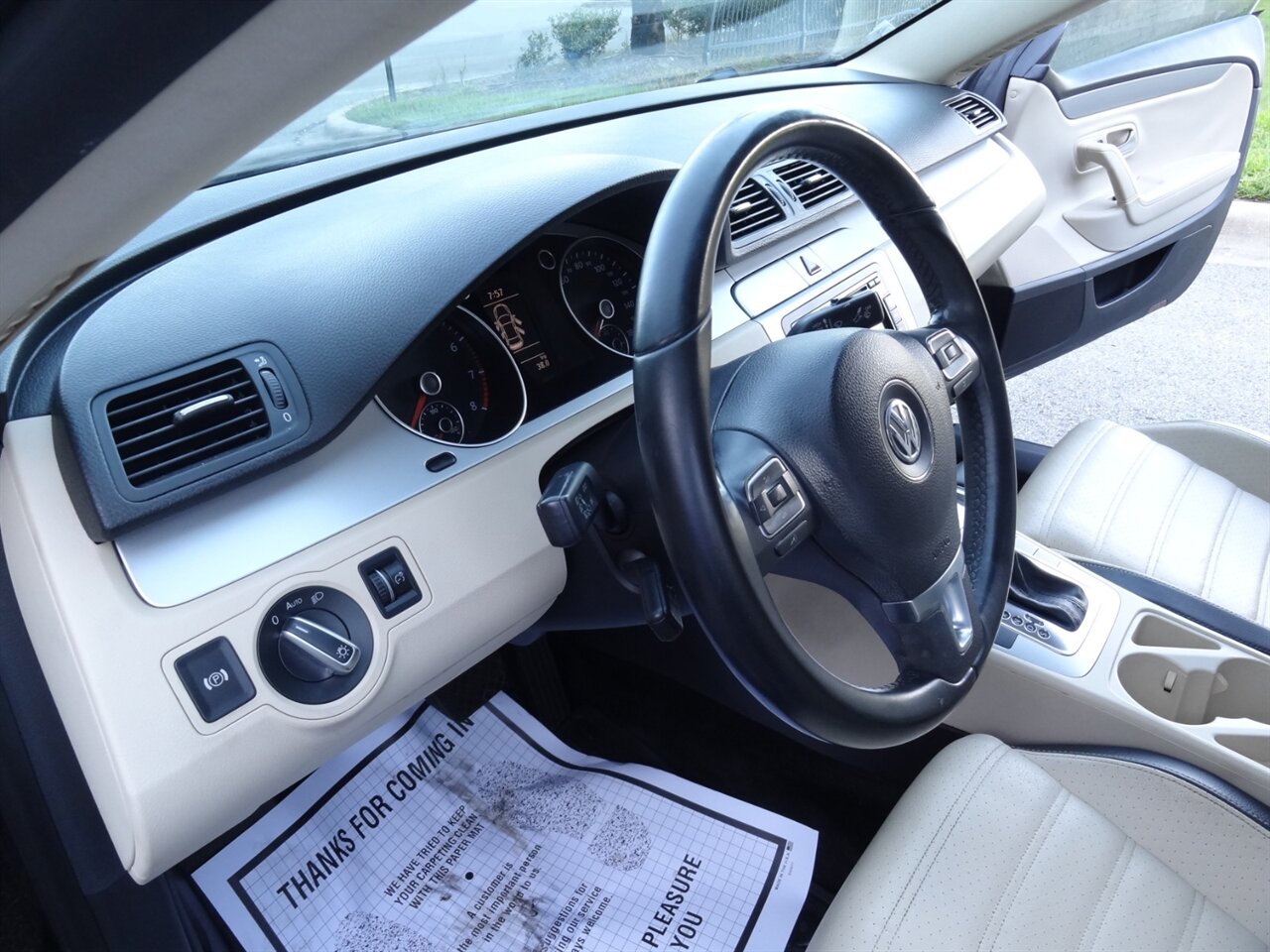 2011 Volkswagen CC Sport - Photo 27 - Deland, FL 32720