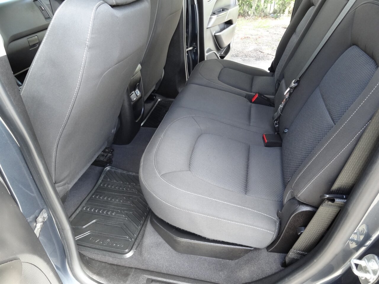 2019 Chevrolet Colorado LT Z71 - Photo 41 - Deland, FL 32720