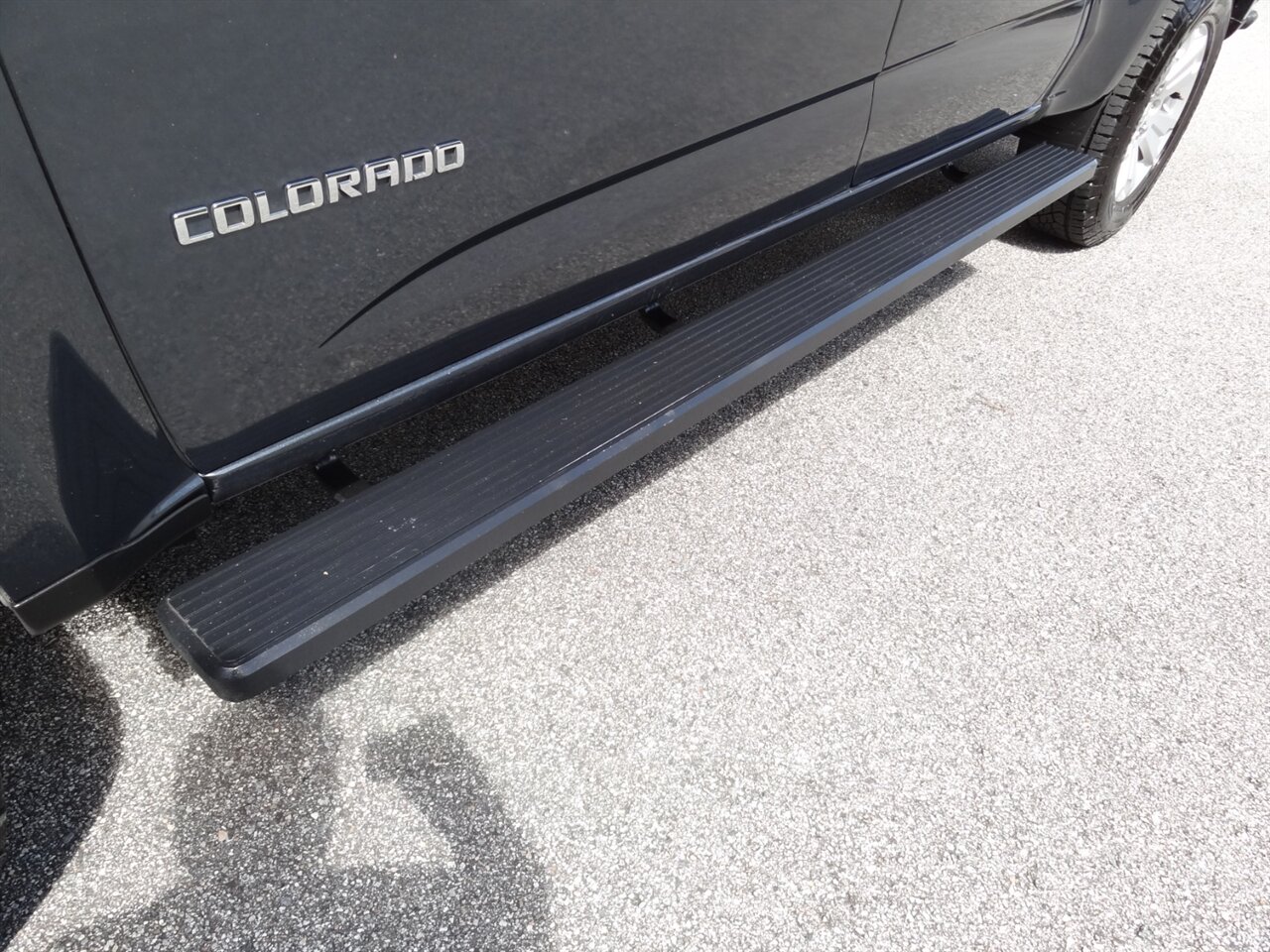 2019 Chevrolet Colorado LT Z71 - Photo 13 - Deland, FL 32720
