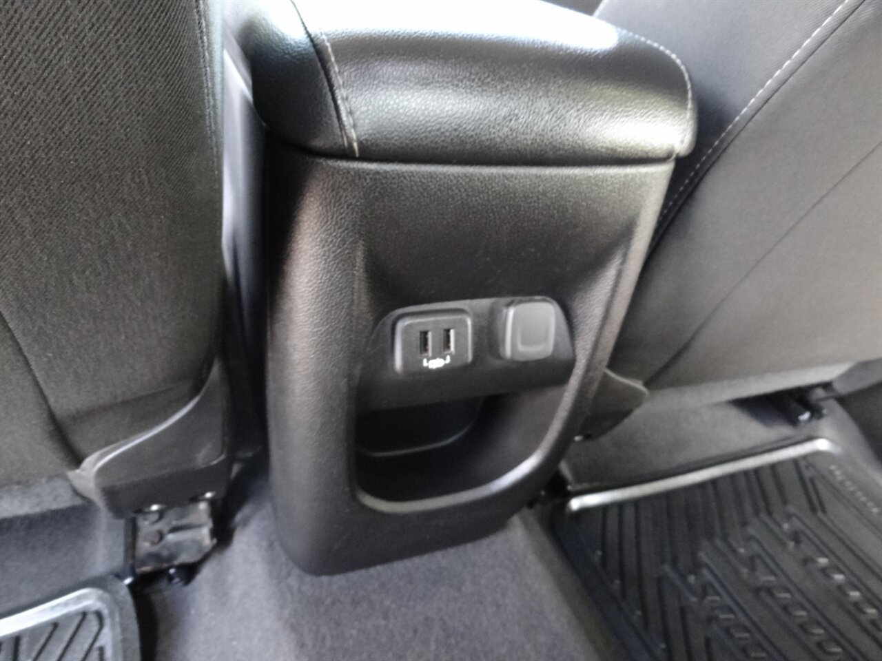 2019 Chevrolet Colorado LT Z71 - Photo 44 - Deland, FL 32720
