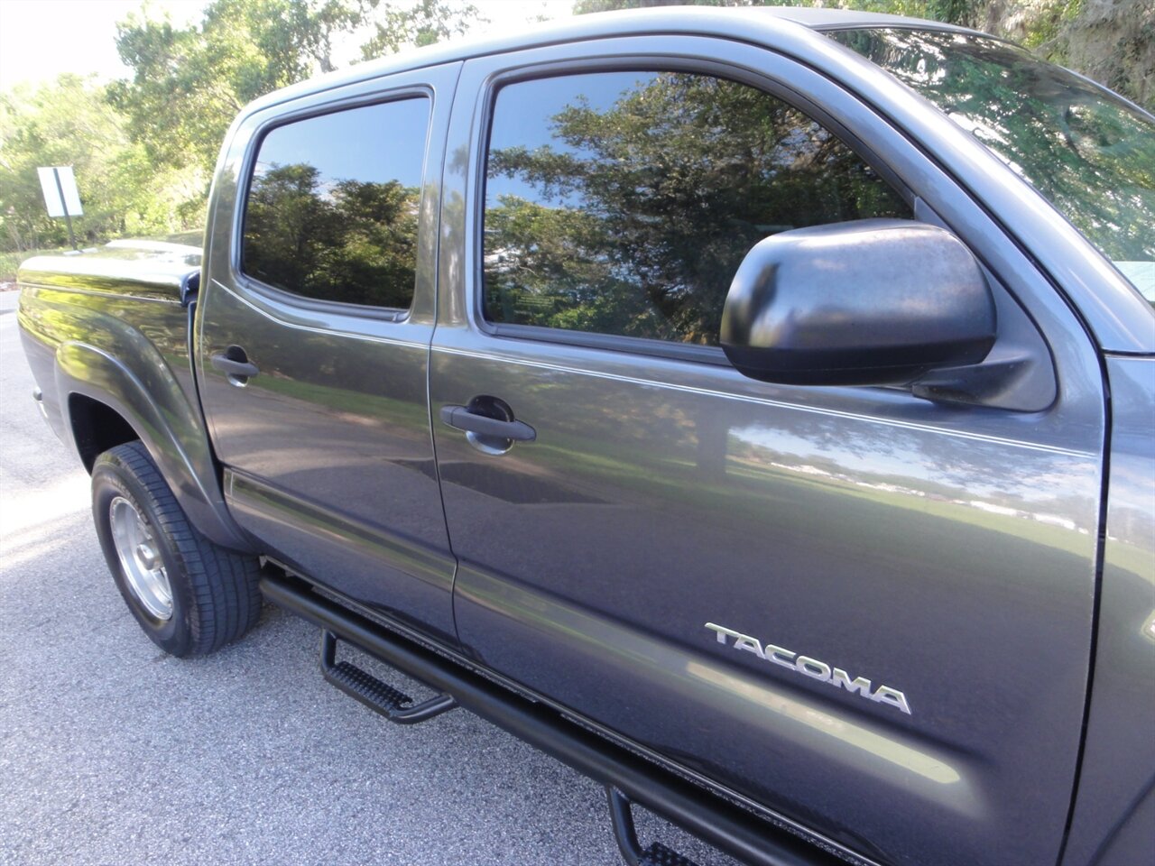 2015 Toyota Tacoma PreRunner V6  Crew cab - Photo 10 - Deland, FL 32720