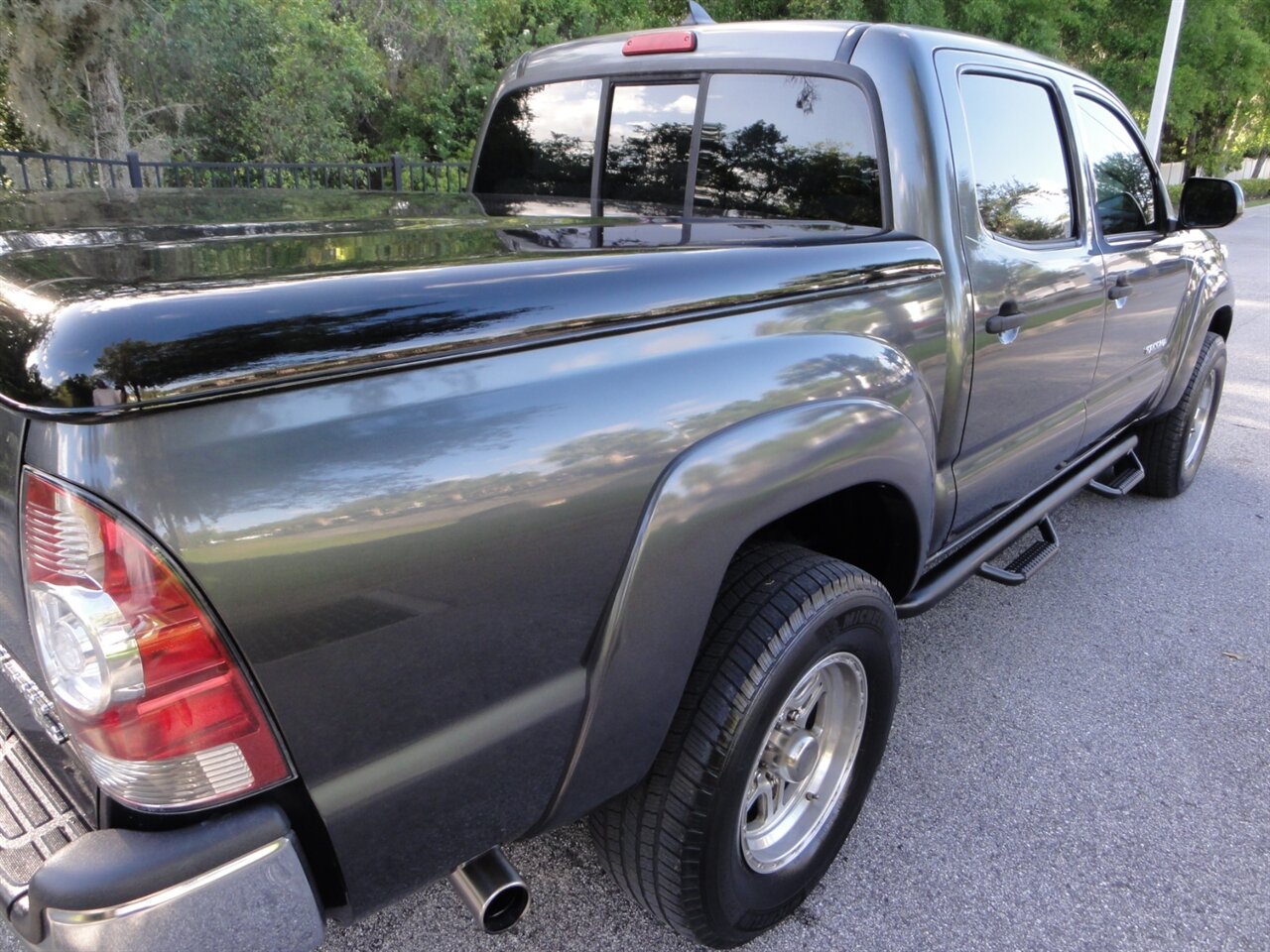 2015 Toyota Tacoma PreRunner V6  Crew cab - Photo 15 - Deland, FL 32720