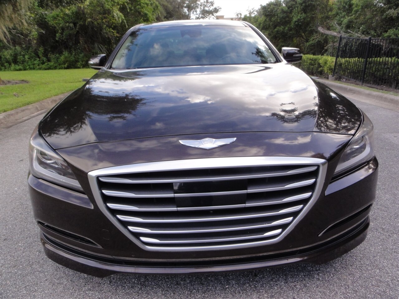 2015 Hyundai Genesis 3.8L Ultra luxury - Photo 5 - Deland, FL 32720