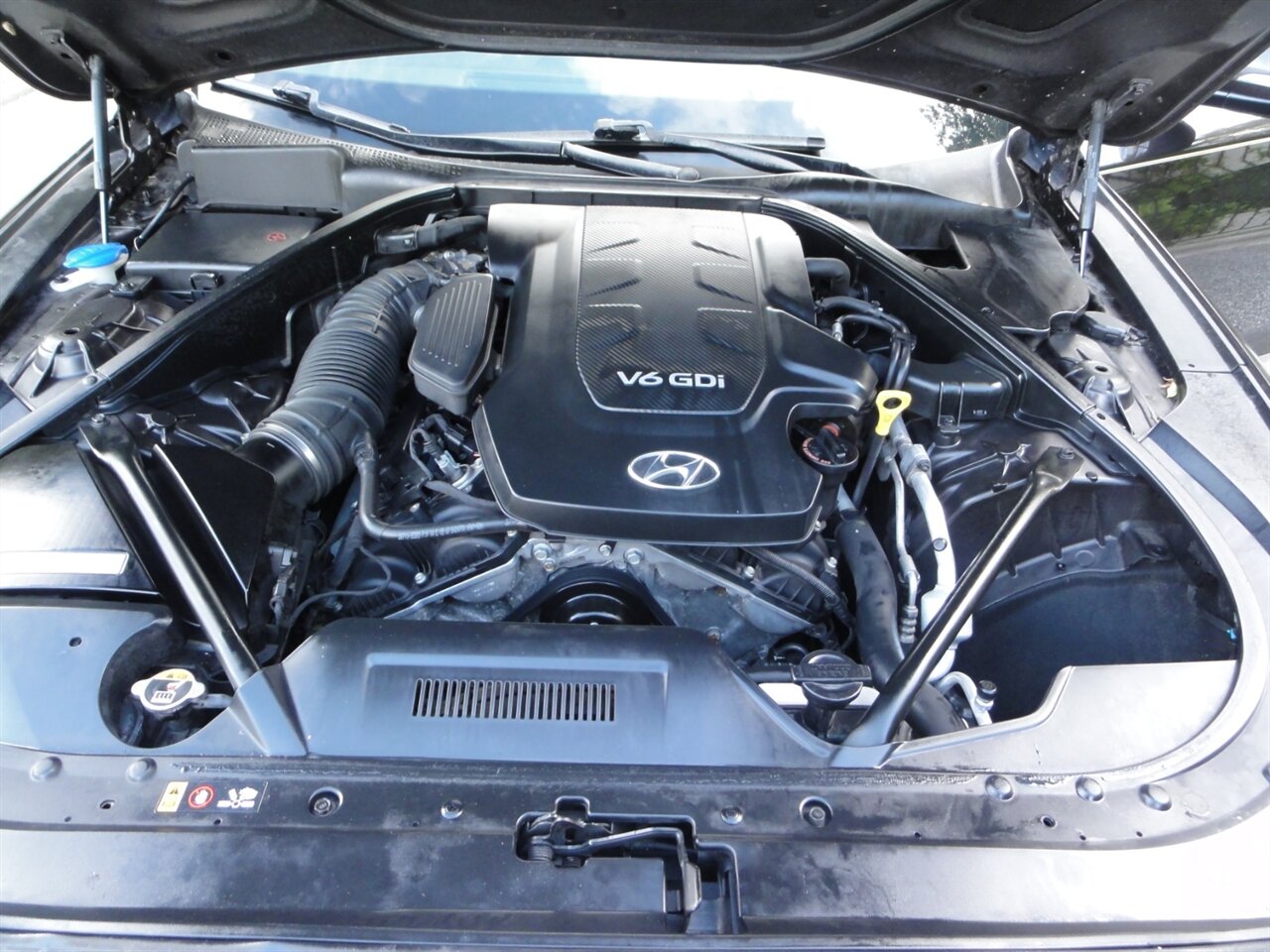 2015 Hyundai Genesis 3.8L Ultra luxury - Photo 24 - Deland, FL 32720