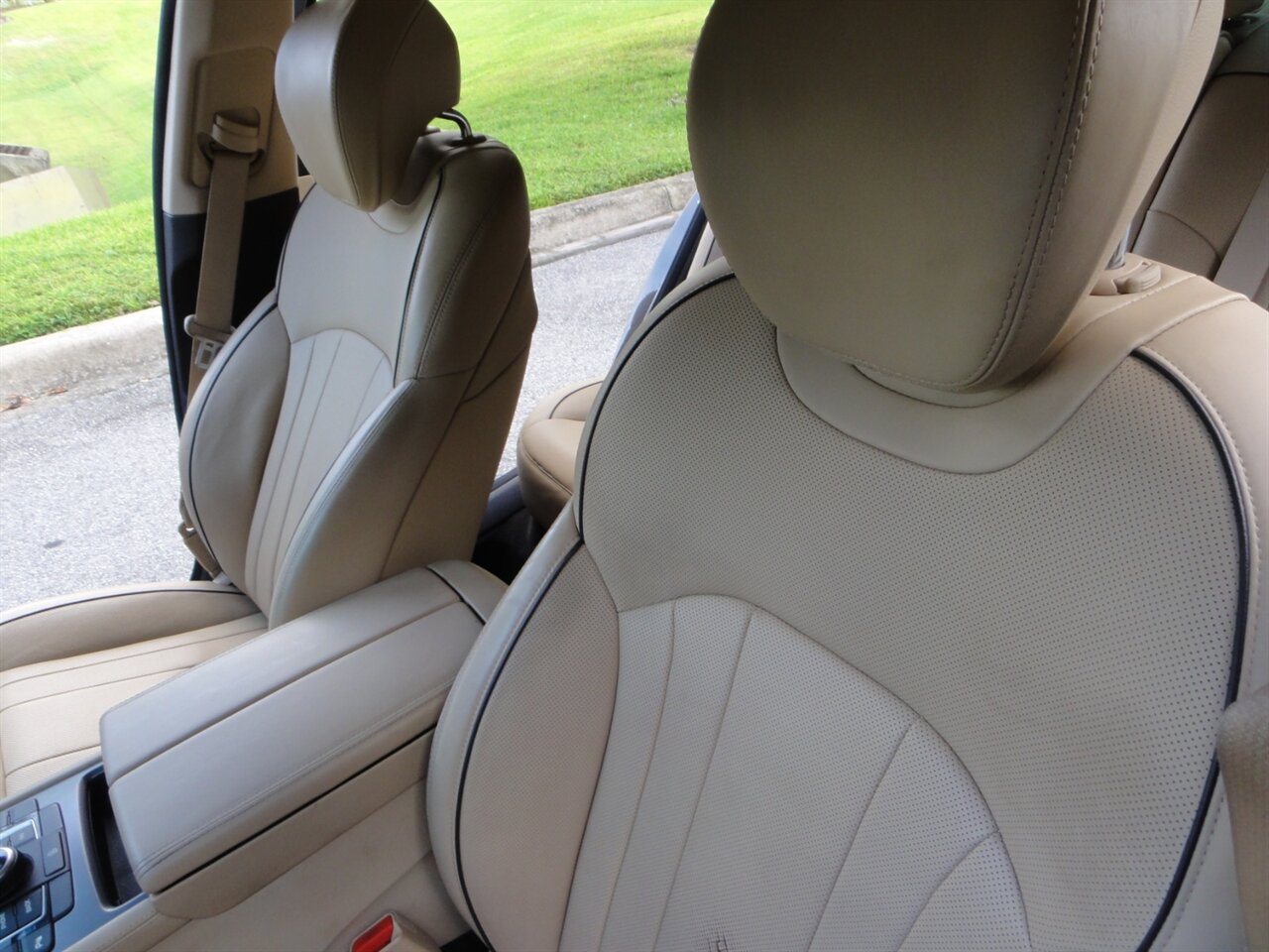 2015 Hyundai Genesis 3.8L Ultra luxury - Photo 31 - Deland, FL 32720