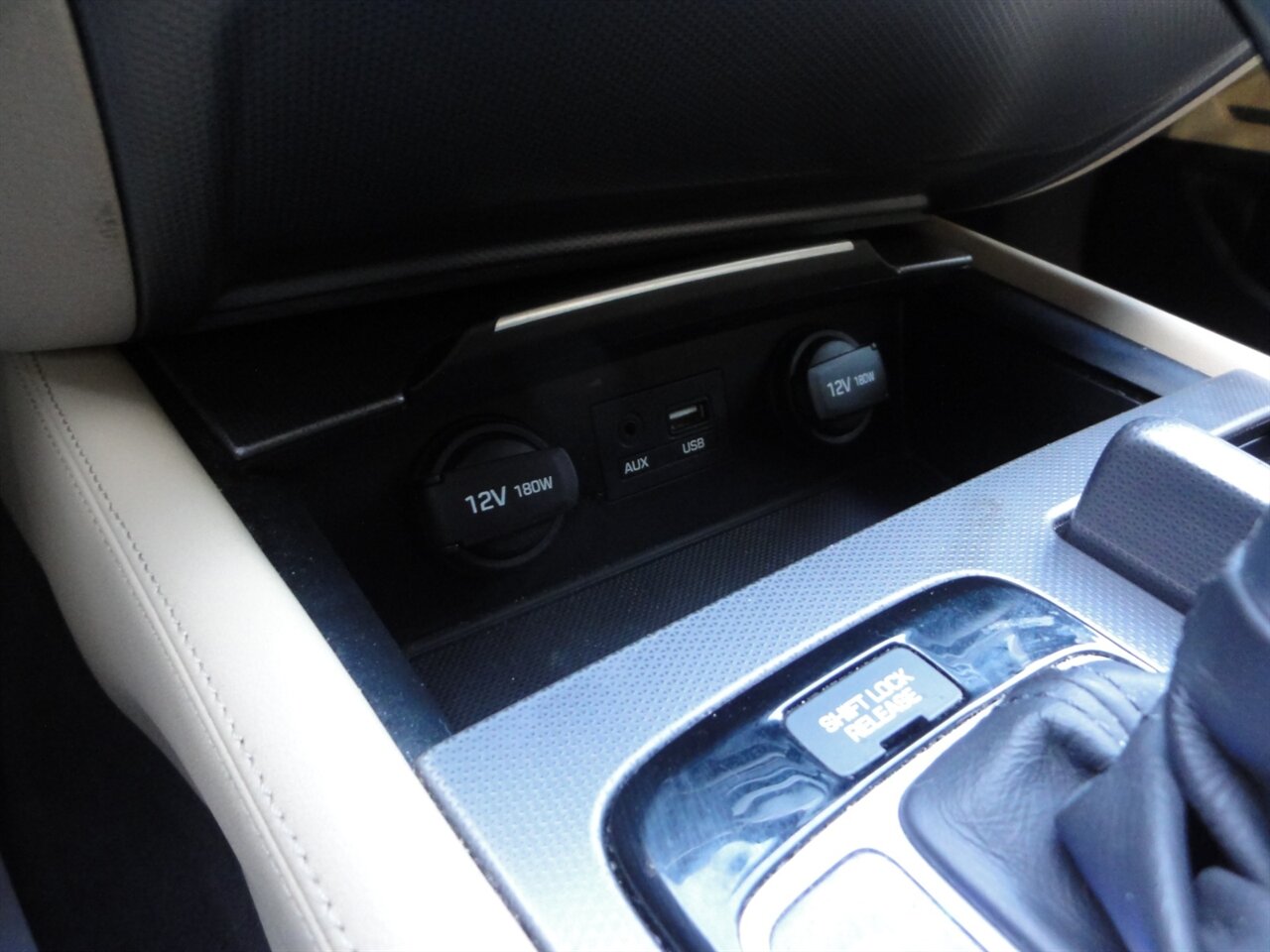 2015 Hyundai Genesis 3.8L Ultra luxury - Photo 55 - Deland, FL 32720
