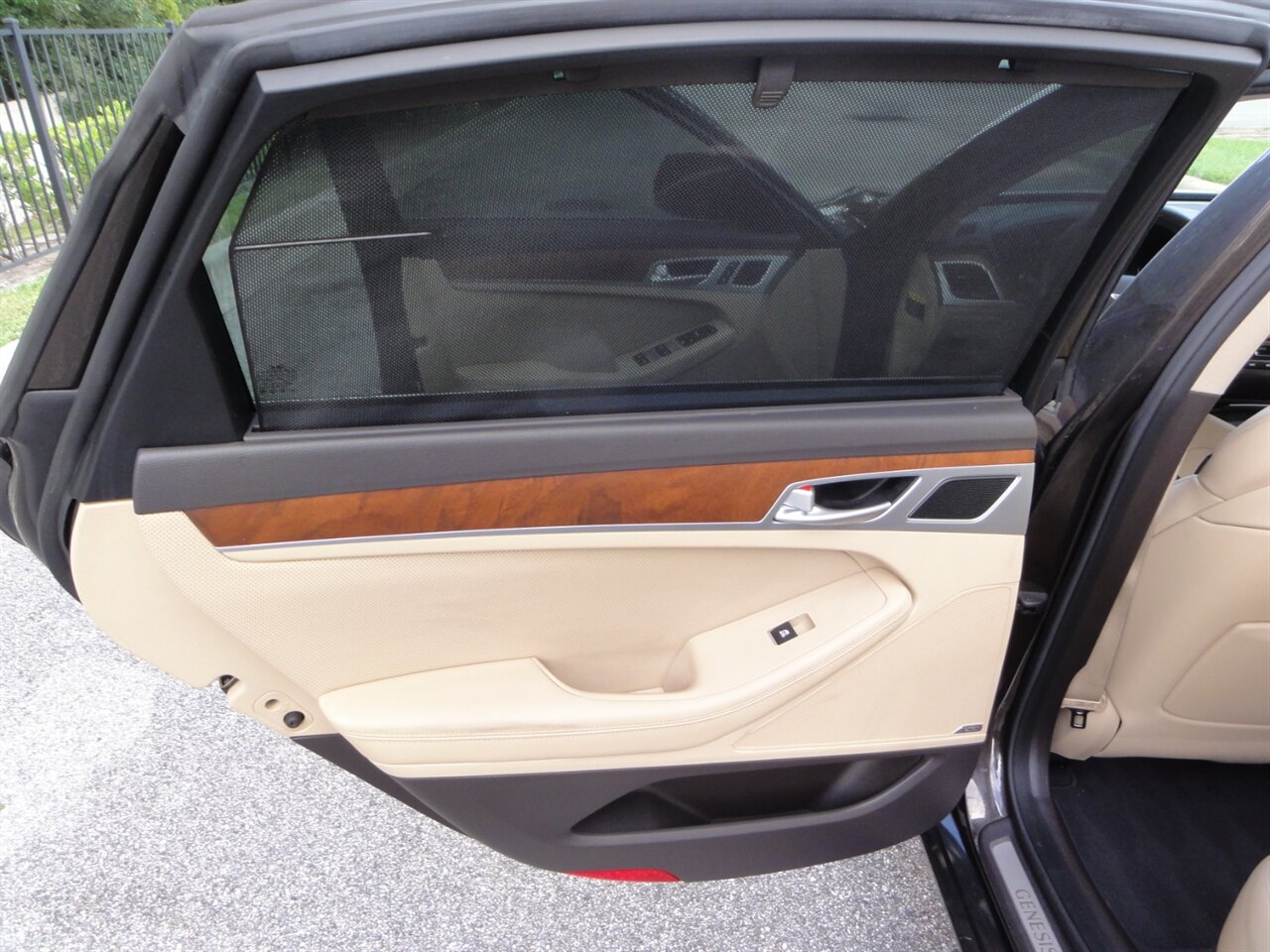 2015 Hyundai Genesis 3.8L Ultra luxury - Photo 34 - Deland, FL 32720