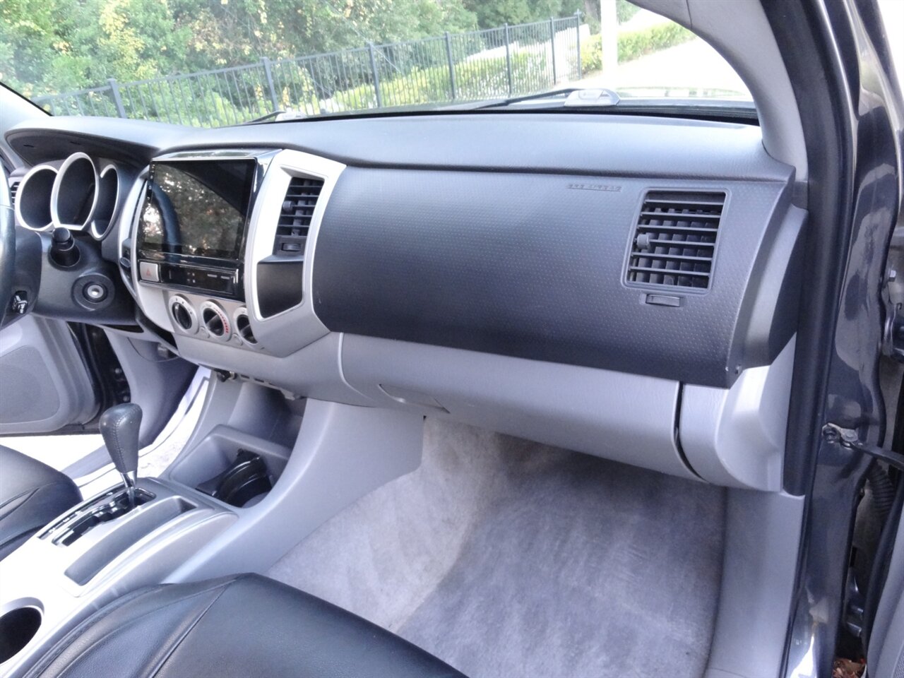 2009 Toyota Tacoma V6 Crew cab 4X4  TRD - Photo 52 - Deland, FL 32720