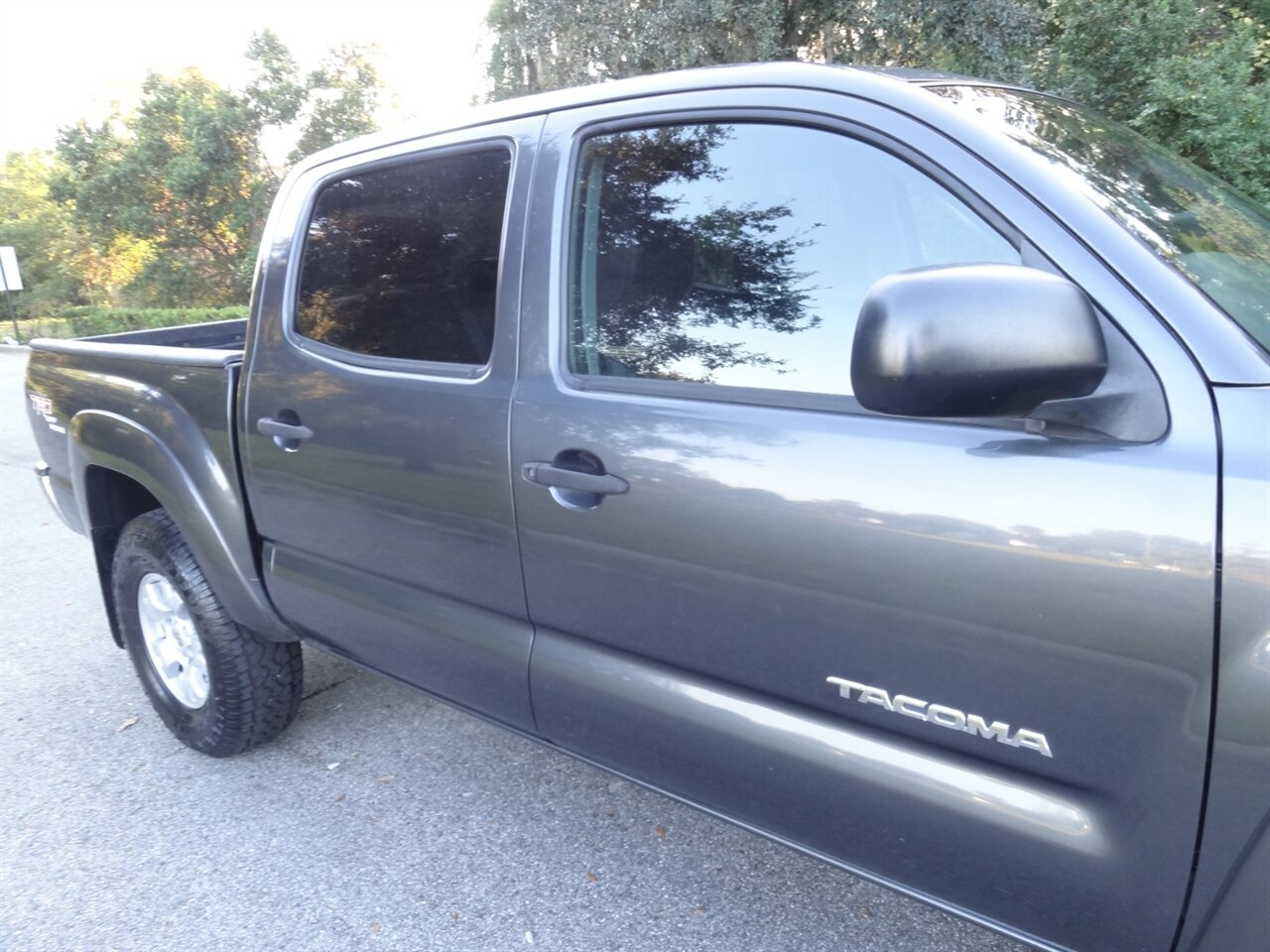 2009 Toyota Tacoma V6 Crew cab 4X4  TRD - Photo 10 - Deland, FL 32720
