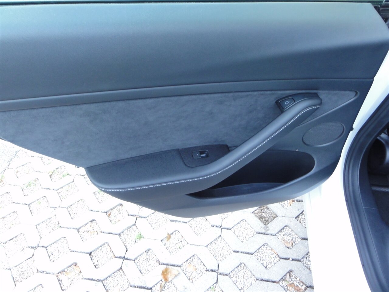 2021 Tesla Model 3 Long Range Premium Dual motor - Photo 32 - Deland, FL 32720