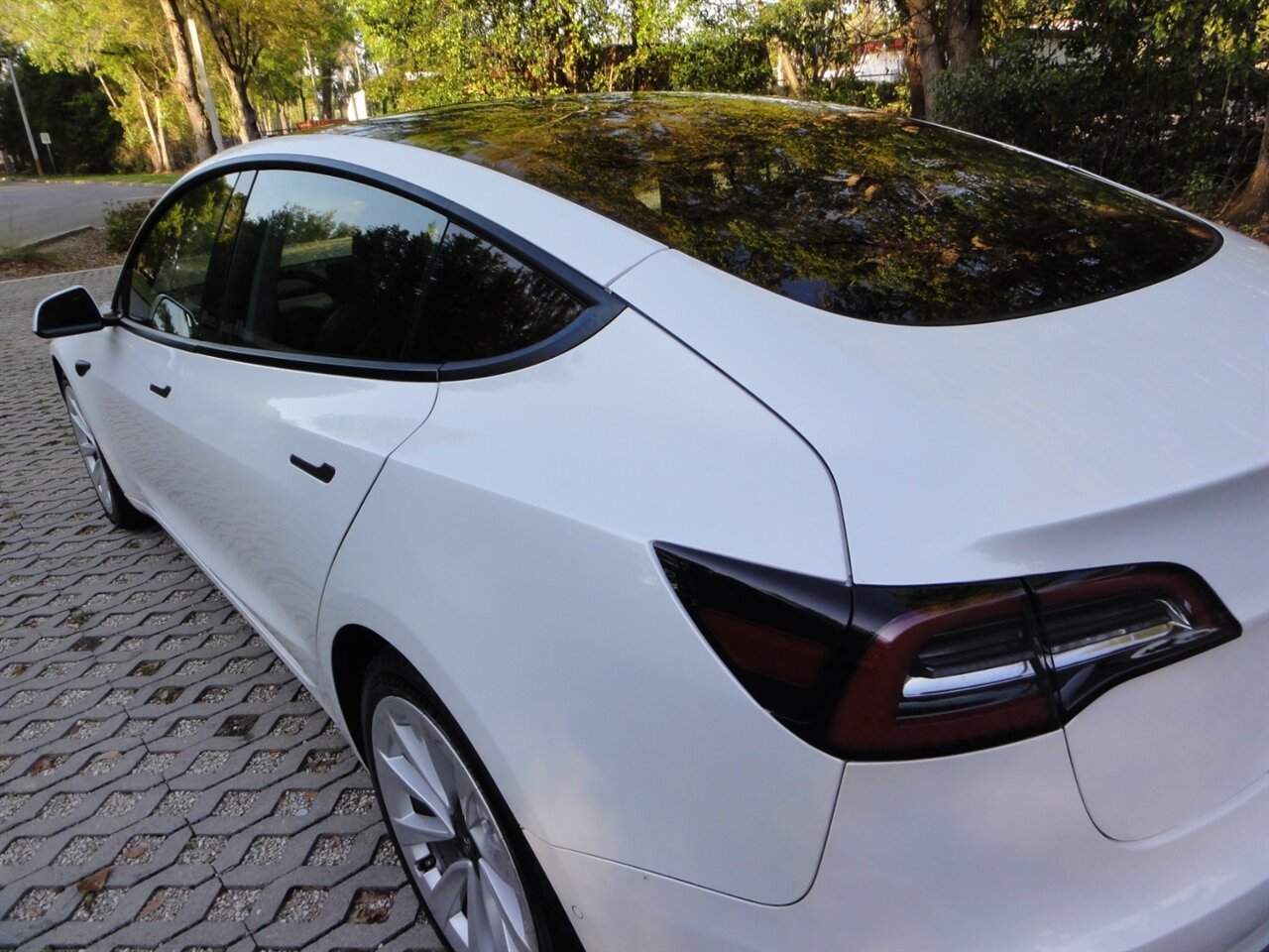 2021 Tesla Model 3 Long Range Premium Dual motor - Photo 12 - Deland, FL 32720