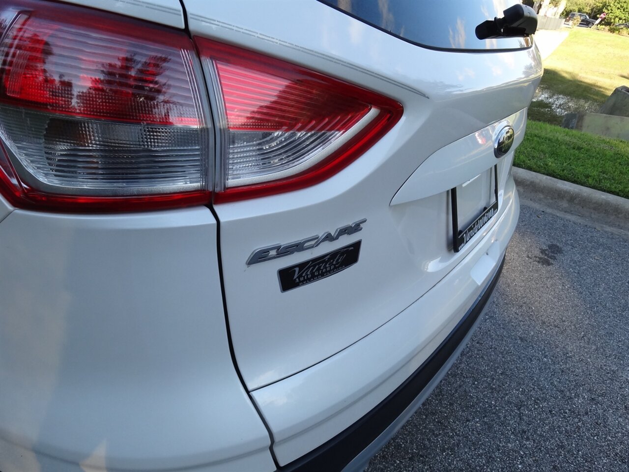 2013 Ford Escape SE   - Photo 23 - Deland, FL 32720