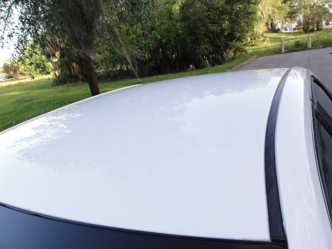 2016 Toyota Camry Hybrid LE   - Photo 19 - Deland, FL 32720