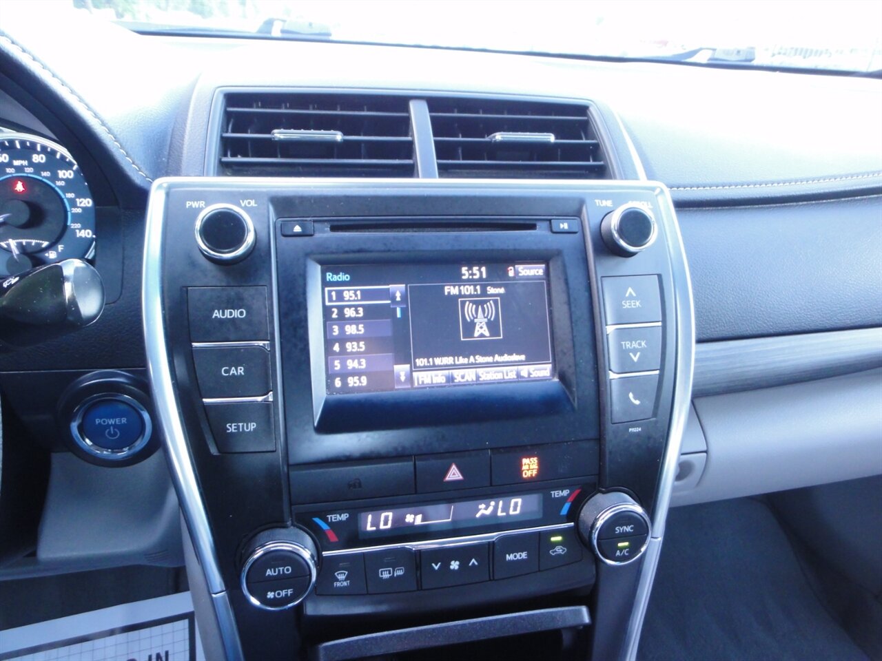 2016 Toyota Camry Hybrid LE   - Photo 51 - Deland, FL 32720