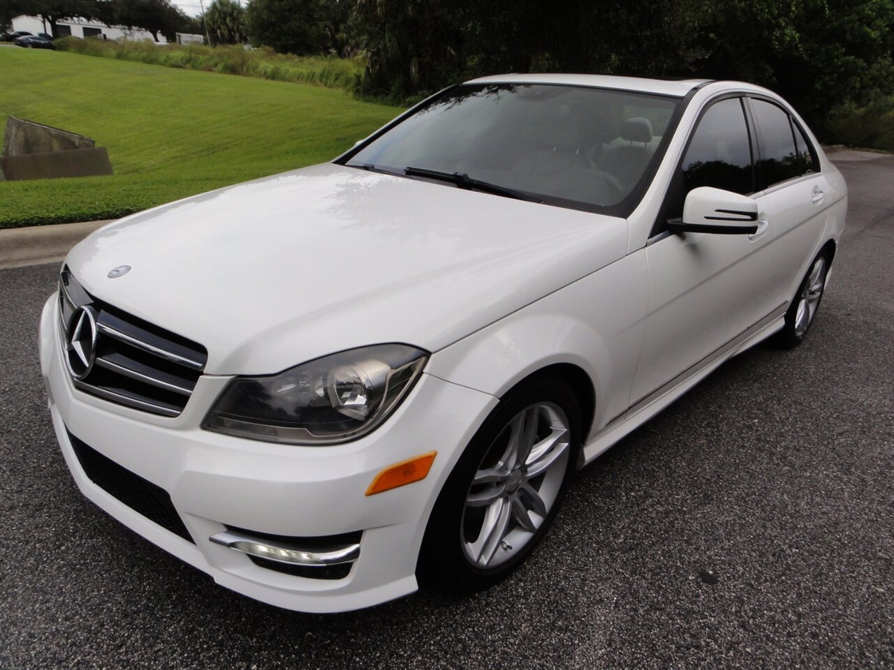 2014 Mercedes-Benz C 250 Sport Premium - Photo 2 - Deland, FL 32720