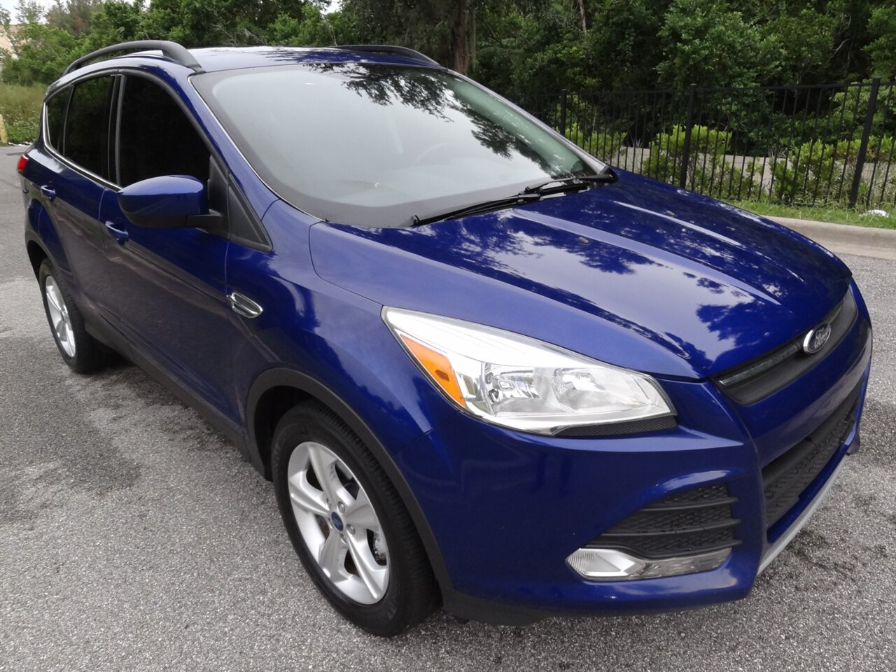 2015 Ford Escape SE   - Photo 1 - Deland, FL 32720