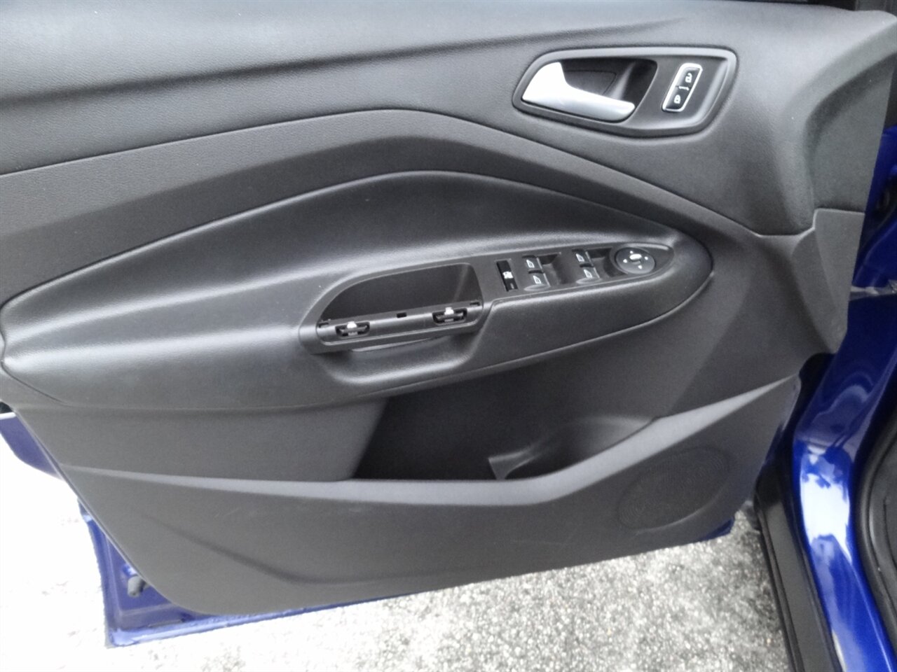 2015 Ford Escape SE   - Photo 27 - Deland, FL 32720