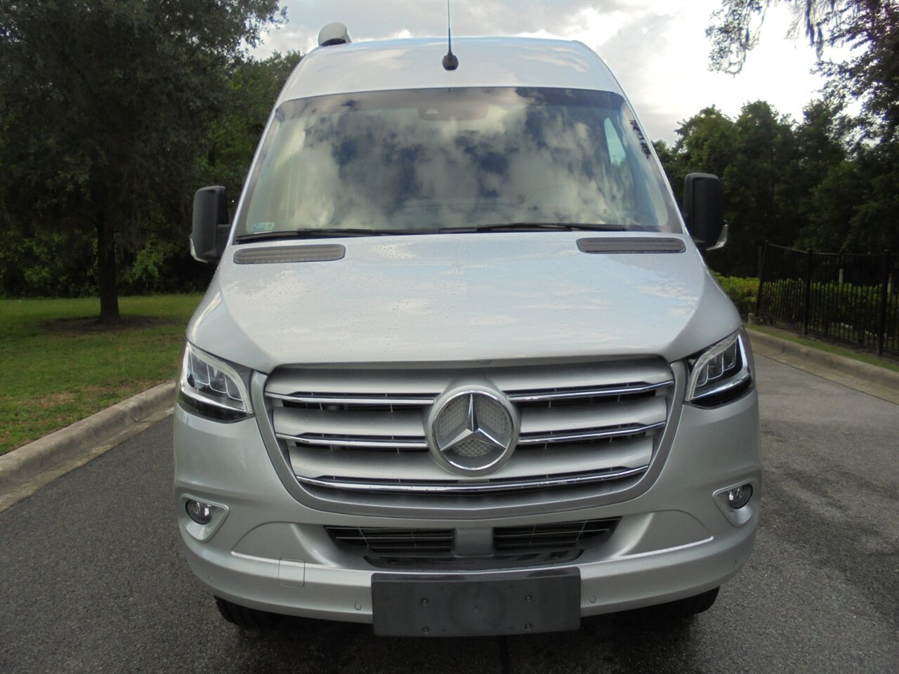 2021 Mercedes-Benz Sprinter 3500XD Patriot  American coach Freedom - Photo 5 - Deland, FL 32720