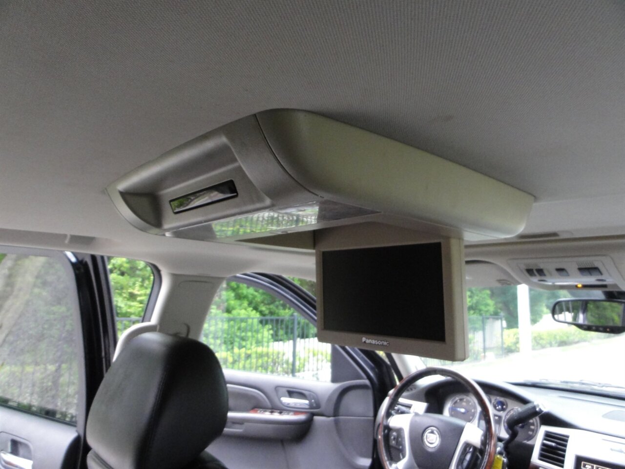 2009 Cadillac Escalade ESV Premium - Photo 39 - Deland, FL 32720