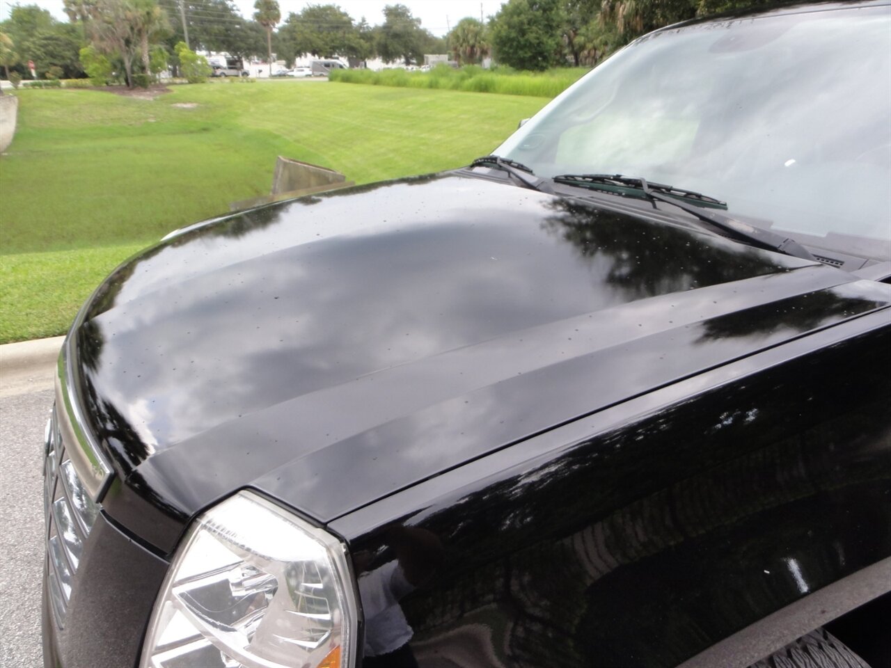 2009 Cadillac Escalade ESV Premium - Photo 17 - Deland, FL 32720