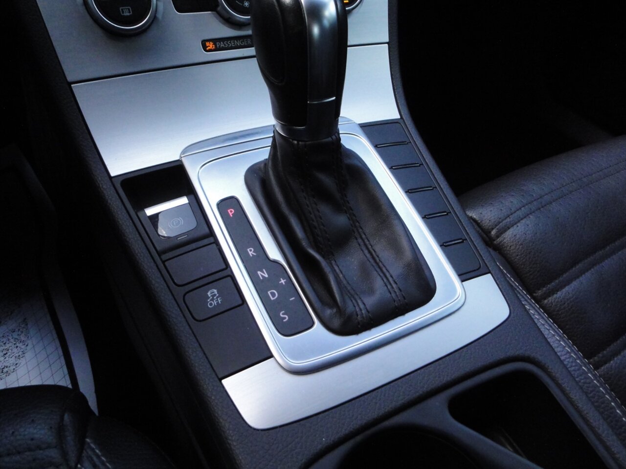 2014 Volkswagen CC Sport   - Photo 58 - Deland, FL 32720