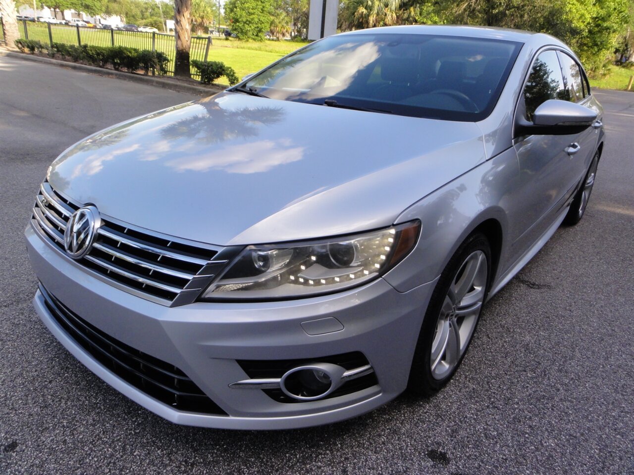 2014 Volkswagen CC Sport   - Photo 2 - Deland, FL 32720