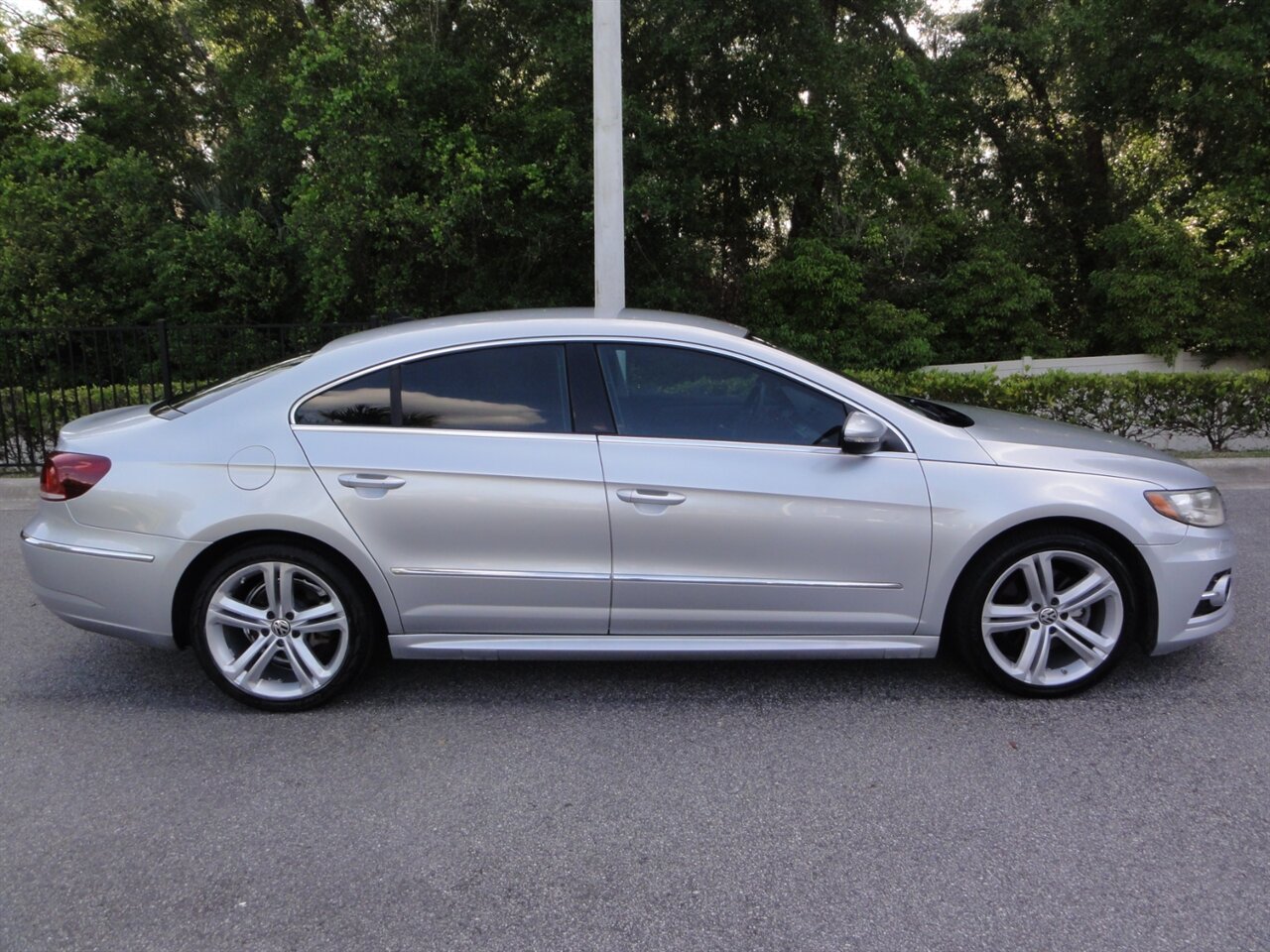 2014 Volkswagen CC Sport   - Photo 15 - Deland, FL 32720