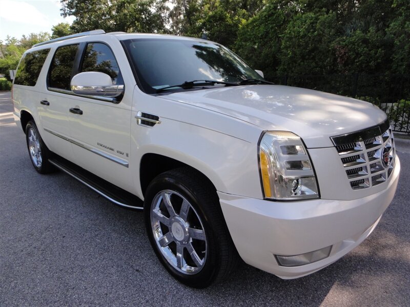 2007 Cadillac Escalade ESV Premium  