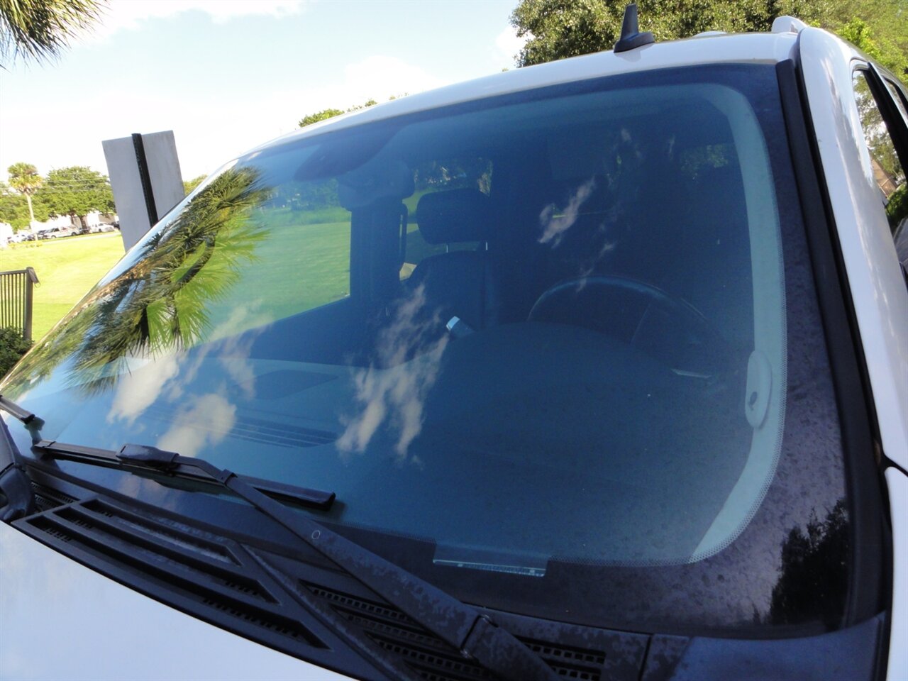 2007 Cadillac Escalade ESV Premium - Photo 18 - Deland, FL 32720