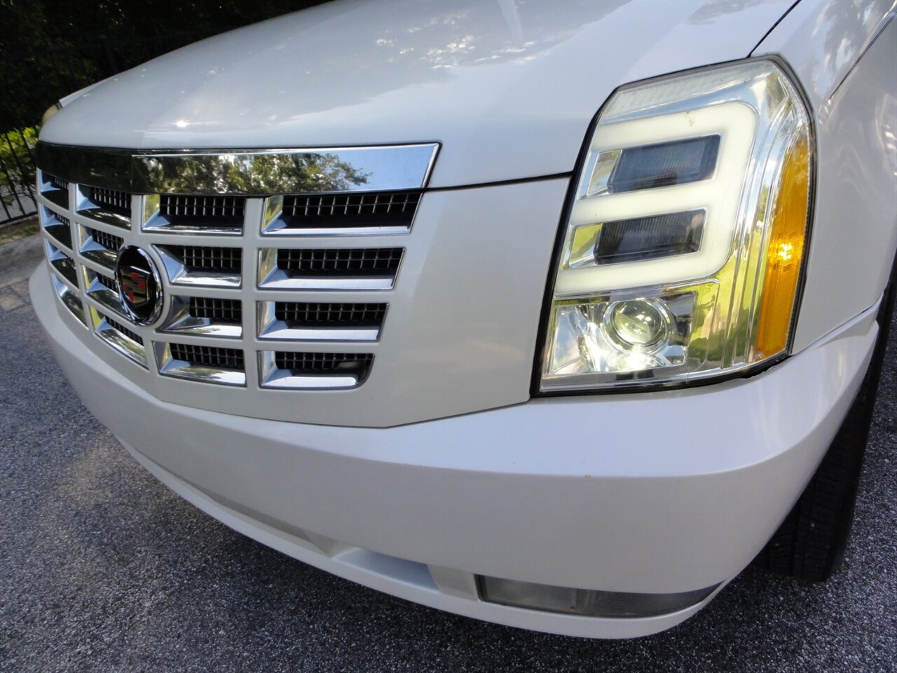 2007 Cadillac Escalade ESV Premium - Photo 6 - Deland, FL 32720