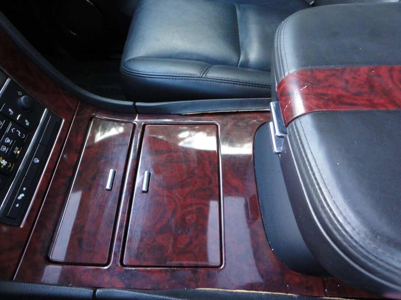 2007 Cadillac Escalade ESV Premium - Photo 52 - Deland, FL 32720